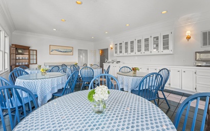 Marsh Harbour Inn-Harbour View 8