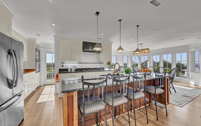 Beacon Point Inn & Keeper's Cottage 9