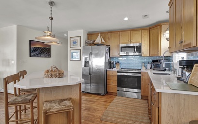 High Tide - Great View 8