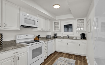 Station One - 6F Hendrick 9