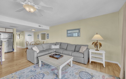 Island North B9 7