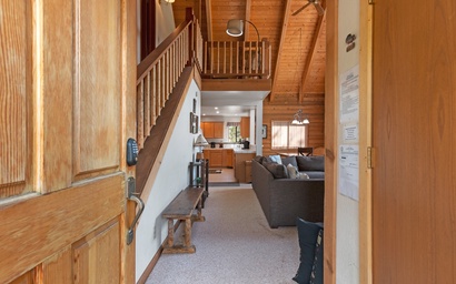 Lake View Mountain Cabin 3