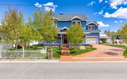 Village Victorian