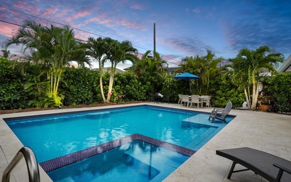 Featured Property Pool Paradise