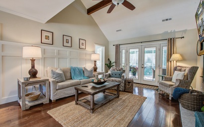 Featured Property 519 Tarpon Pond