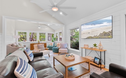 Featured Property 459 Oceanwoods Cottage