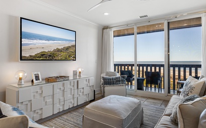 2473 Shipwatch Oceanfront Villa