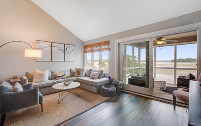 Featured Property 1203 Creekwatch