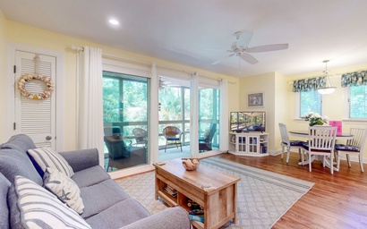 Featured Property 3536 Seascape Villa Woodland View