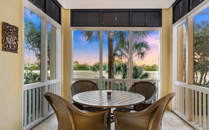 305 Ocean Oaks