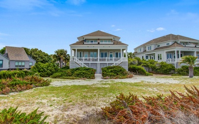 Featured Property 3806 Dolphin Point