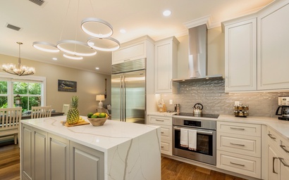 Modern in the Meadows 3