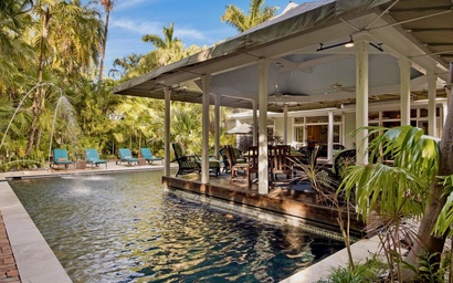 The Royal Compound 6