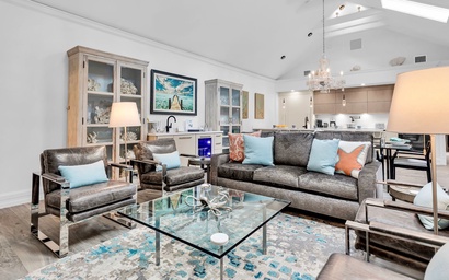 House of the Royal Palms 9