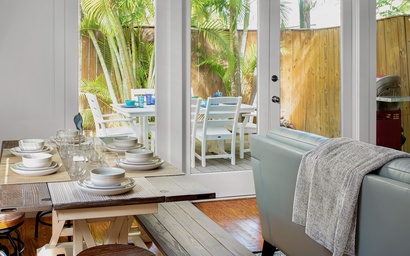 The Poetic Pineapple 8