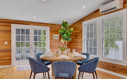 The Artist's Aviary 4