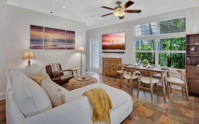 The Gilded Pineapple 7