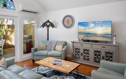 The Poetic Pineapple 2