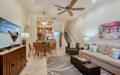 Southernmost Palms 5