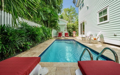 Modern in the Meadows 6