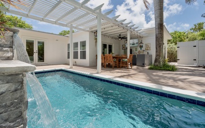 The Enchanted Rose 5