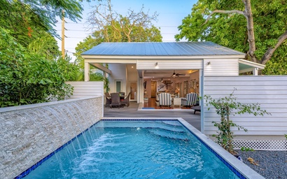 Envy of the Island 5