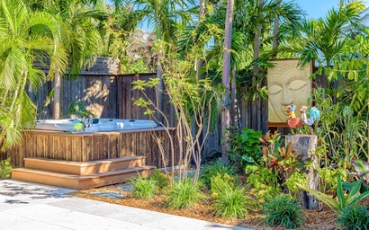 The Polynesian House 10