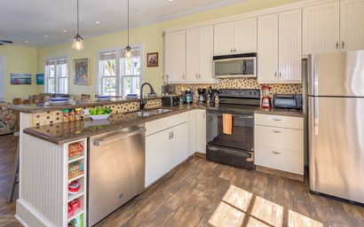 Southernmost Hospitality V 10