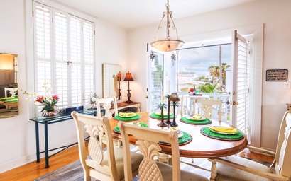 Promenade to Paradise 10