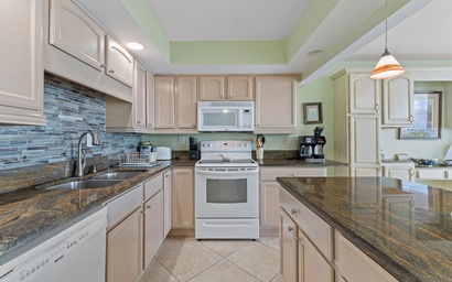 SeaSpray Riverside 214 9