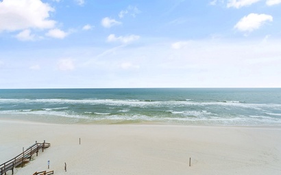 Ocean Breeze East 703 6