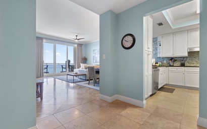 Indigo East 2002 with Private Poolside Cabana! 9