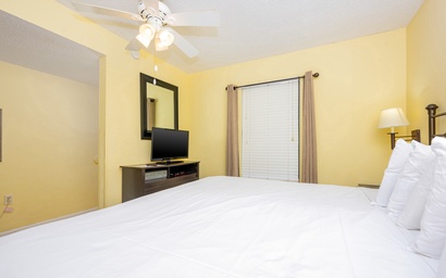 Island Winds West Unit 575 8