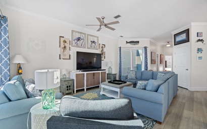 Courageous Beach House Suite D 8