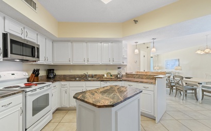 Pelican Pointe 202 9