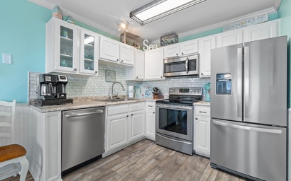 Grand Caribbean West 215 8