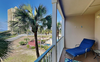 Grand Caribbean West 303