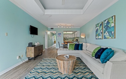 Shipwatch Riverside E1005* 6