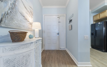 Beach Colony West 1B 10