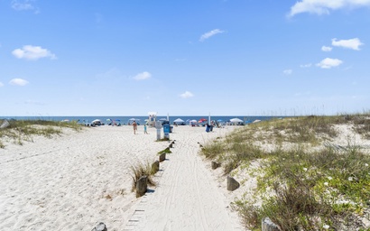 Hazel Mae's Hideaway 2