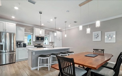 Sandy Feet Retreat at Lost Key Villas 9