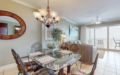Regency Isle 903 10