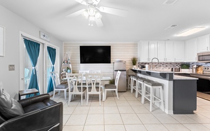 Grand Caribbean East 403 10