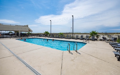 Island Winds West Unit 575 4