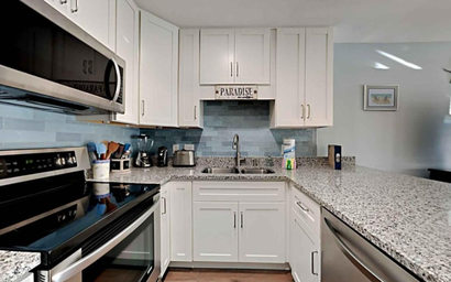 Grand Caribbean West 303 10