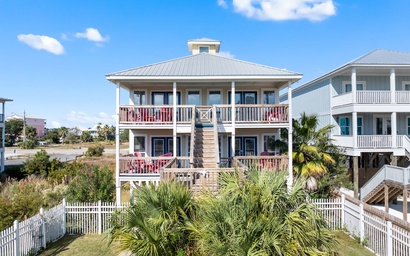 When Pigs Fly Up Beach House 4