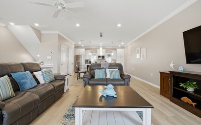 Sandy Feet Retreat at Lost Key Villas 9