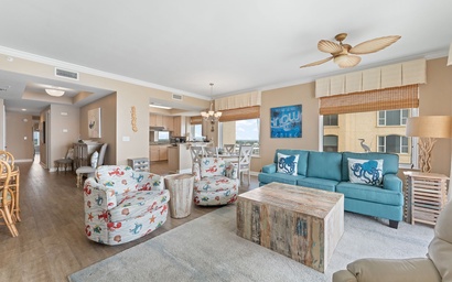 Indigo East 901 + Den w/Cabana ! 5