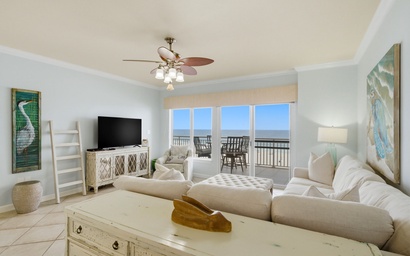 Admiral's Quarters 506 2