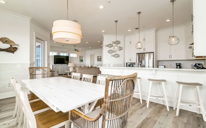 Beachfront Bliss Beach House 10